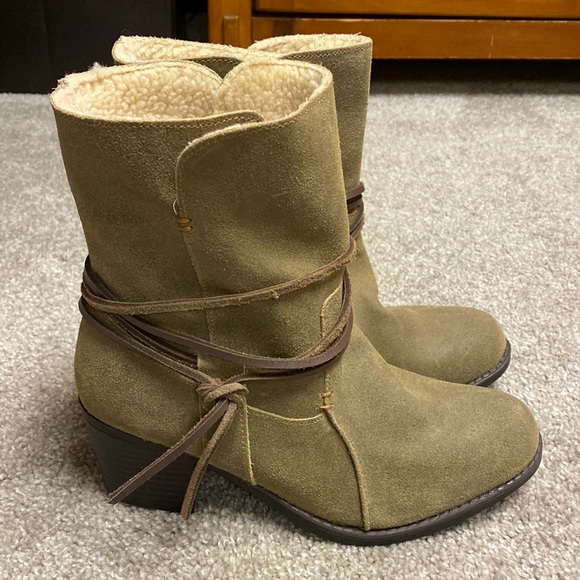 Eddie Bauer Shoes - 💛🆕Eddie Bauer Booties